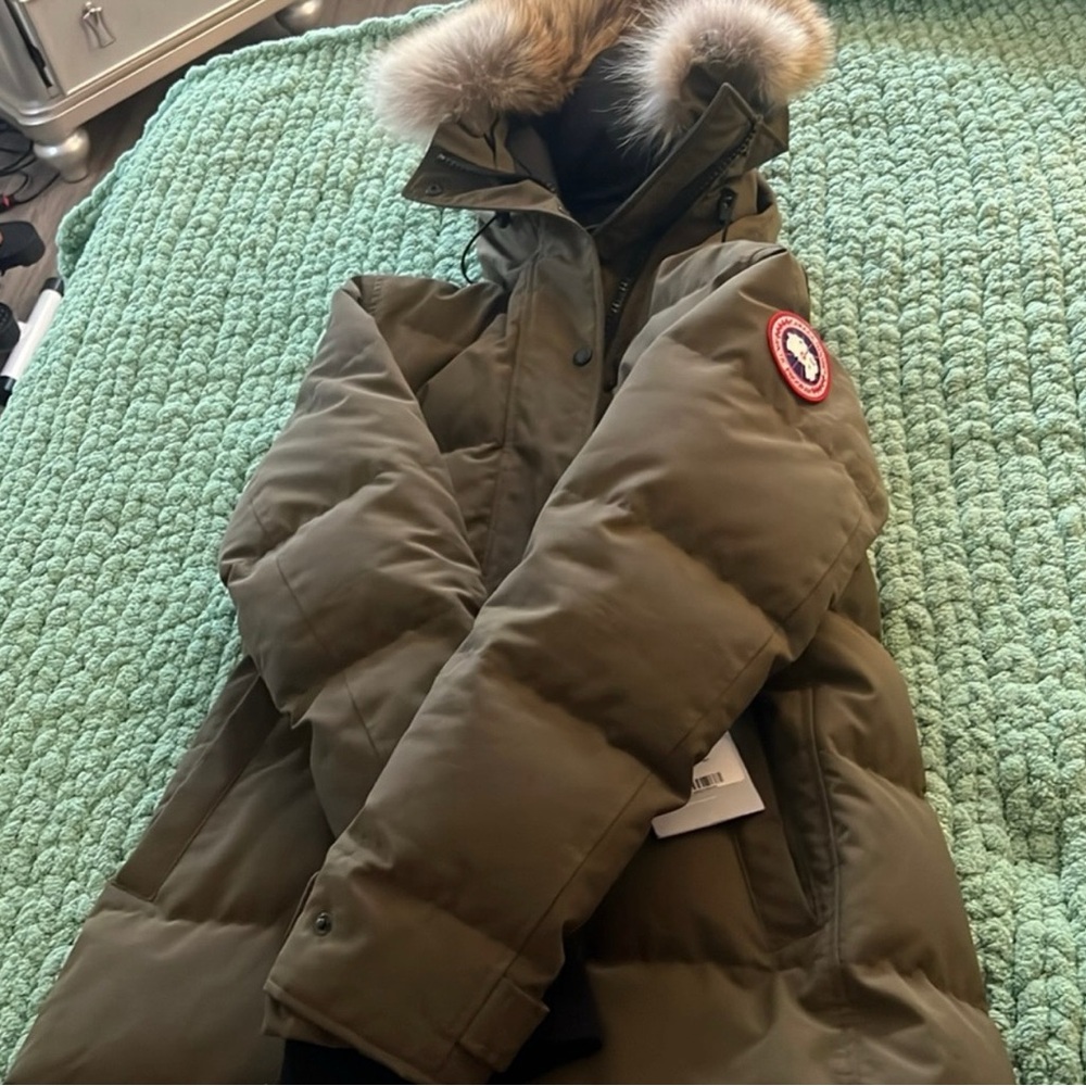 Canada goose parka jacket - Picture 6 of 6